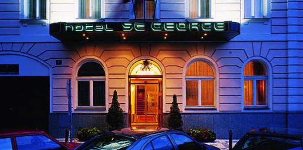 Hotel St George - Czech Leading Hotels Praha Bagian luar foto