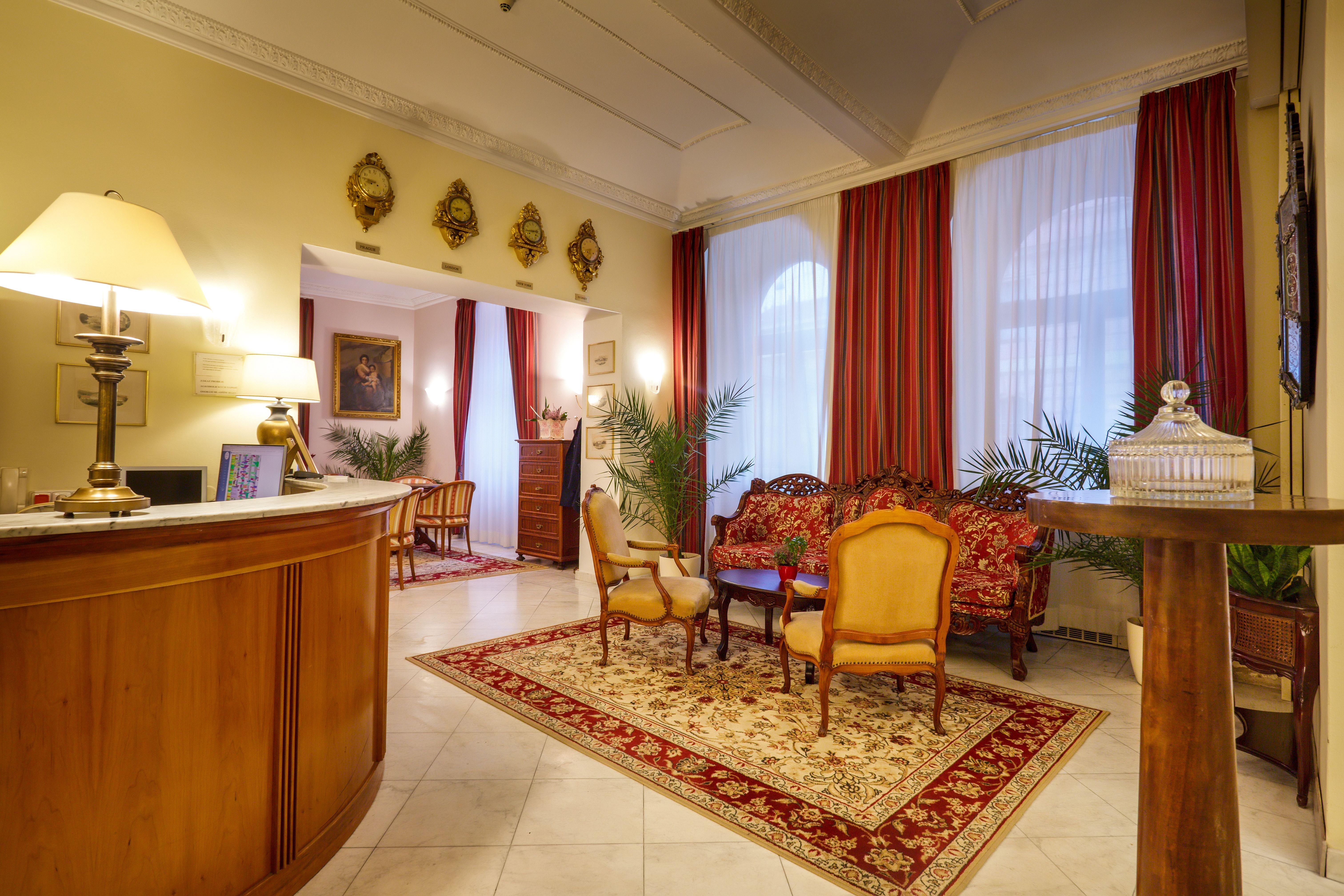 Hotel St George - Czech Leading Hotels Praha Bagian luar foto